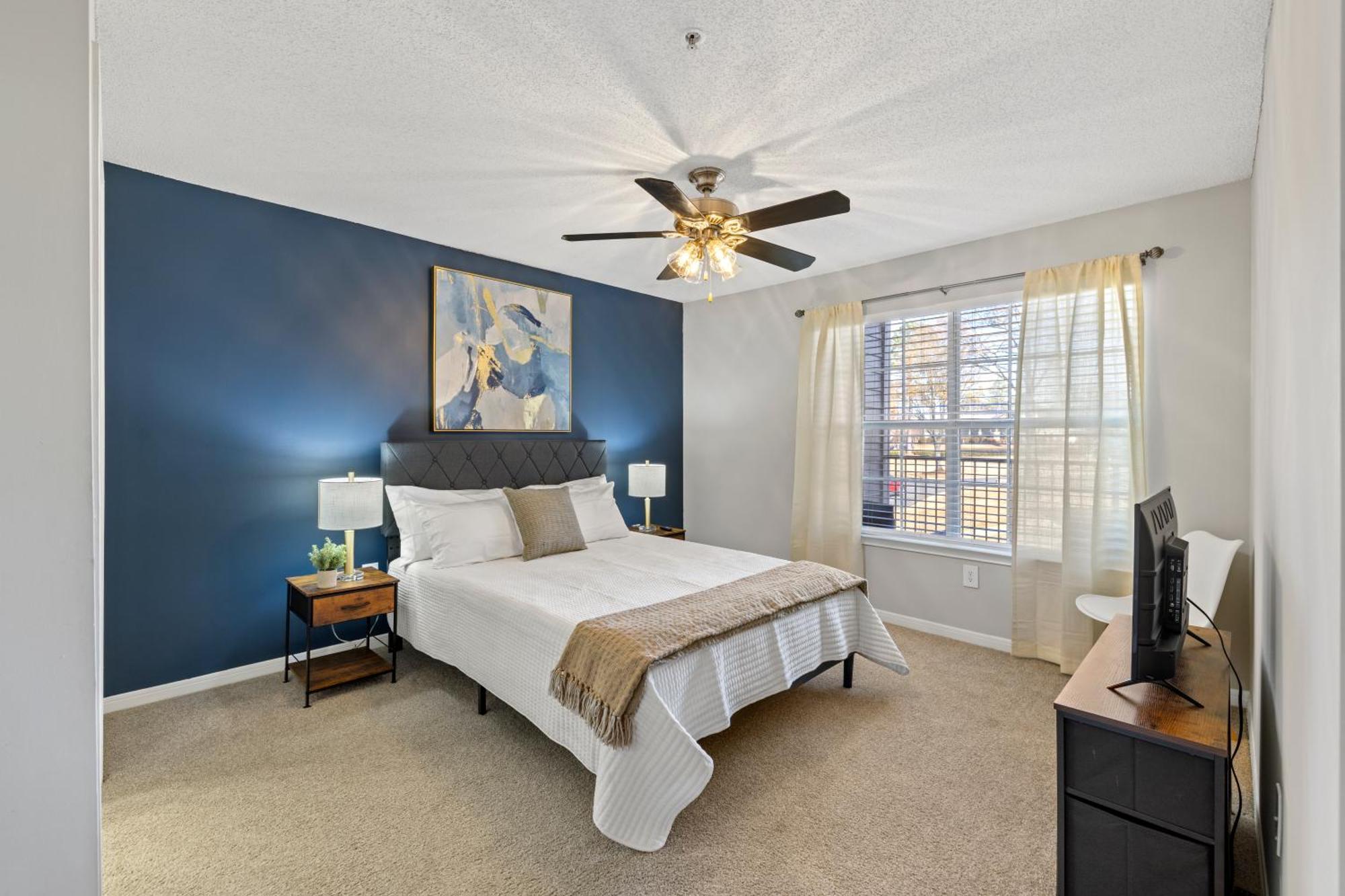 Apartment Cozy 2br Steps From Uga & Downtown Ga *